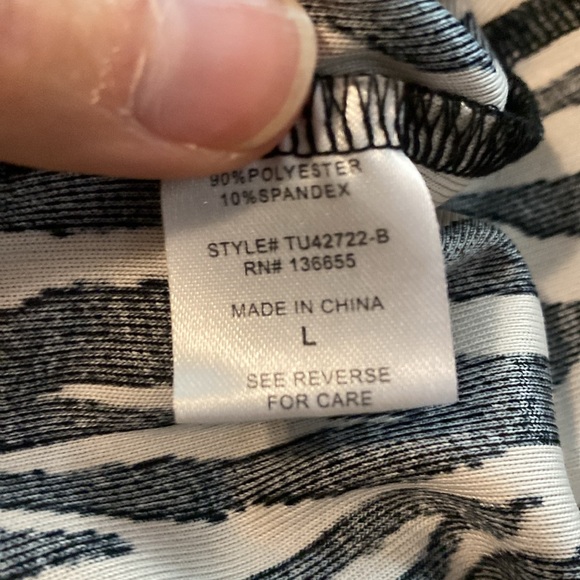 Beacon Zebra Print Flutter Sleeve Top - Picture 6 of 11